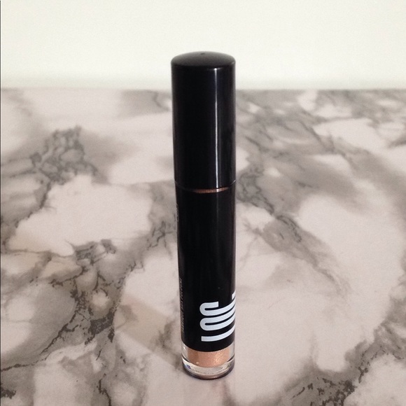 LOC Liquid Shimmer Shadow - Picture 1 of 4